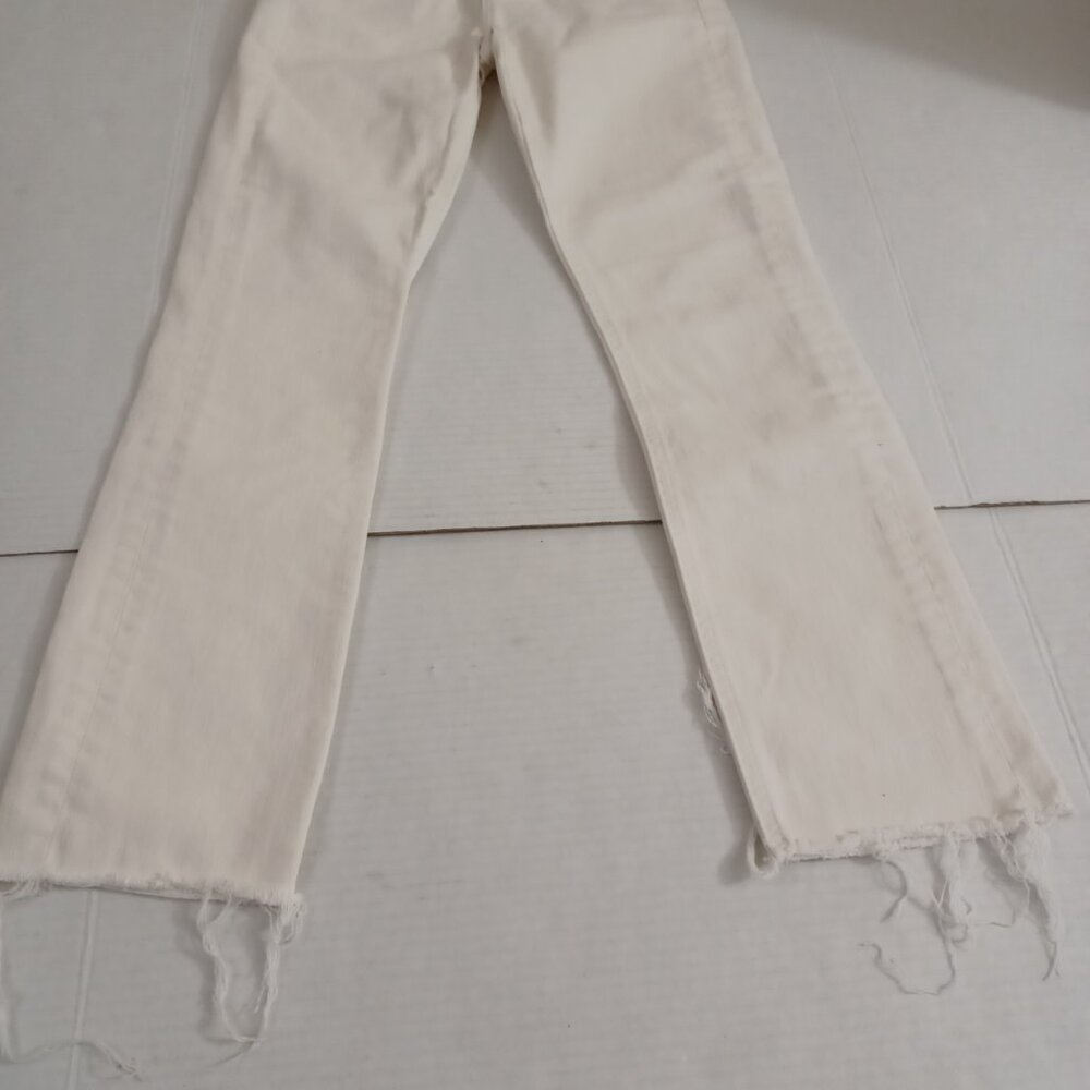 MOTHER THE MID RISE DAZZLER CROP FRAY JEANS CREAM PUFF - Picture 14 of 17